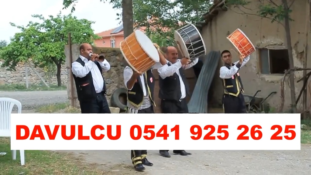 Üsküdar davulcuları