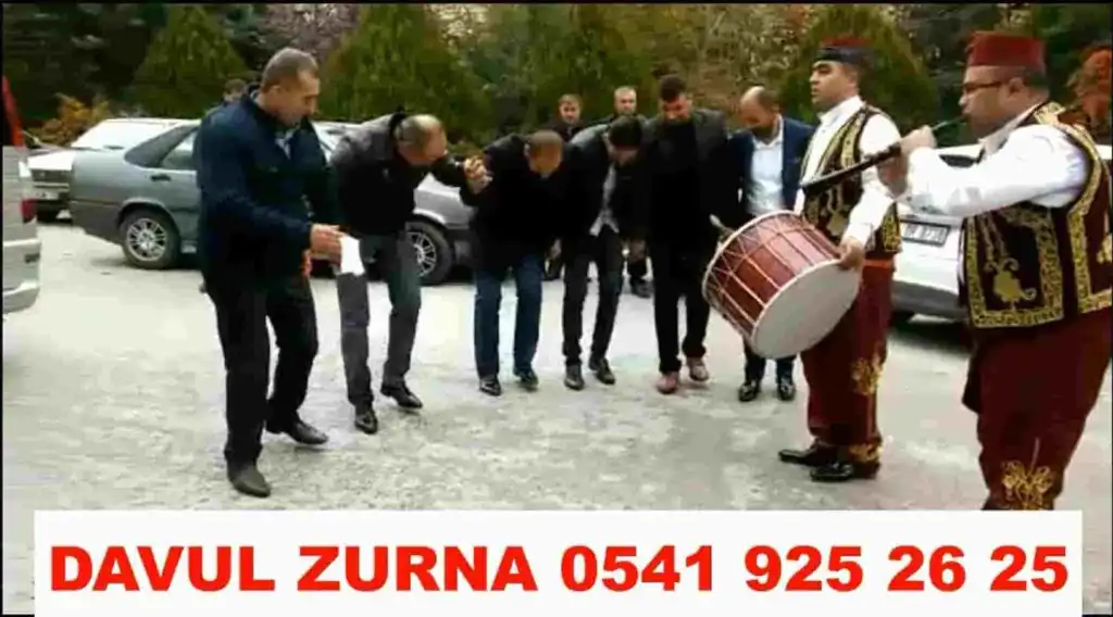 Ankara Yöresi Davul Zurna İle Oynanan Halk Oyunları