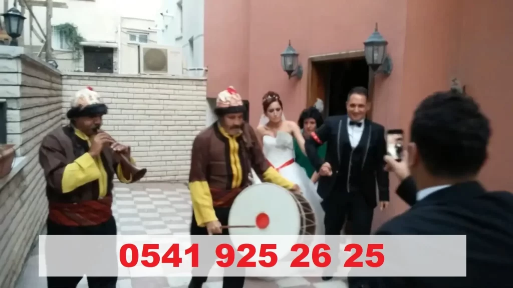 Gelin Almada Ne kadar Süre Davul zurna Çalınır